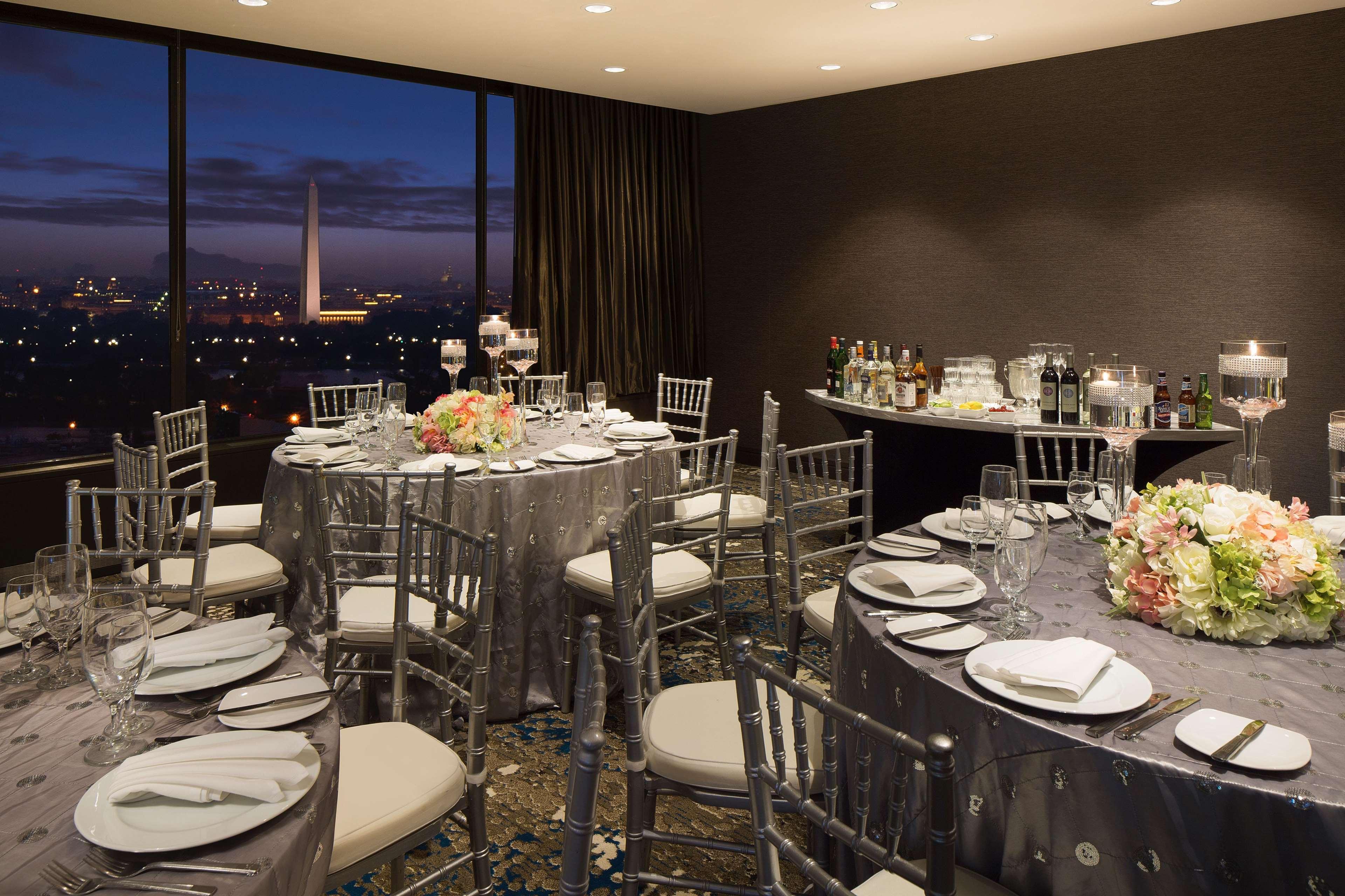 Doubletree By Hilton Washington Dc - Crystal City Arlington Exterior foto