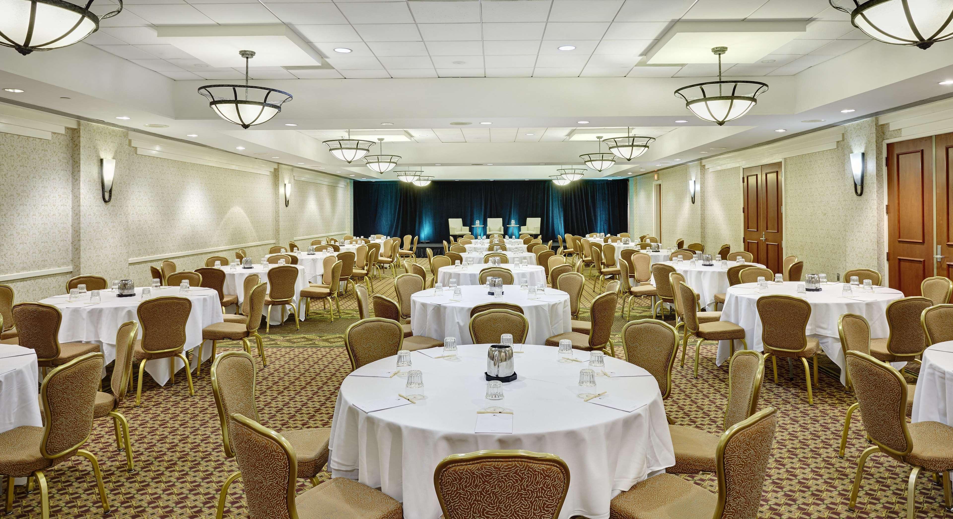 Doubletree By Hilton Washington Dc - Crystal City Arlington Exterior foto