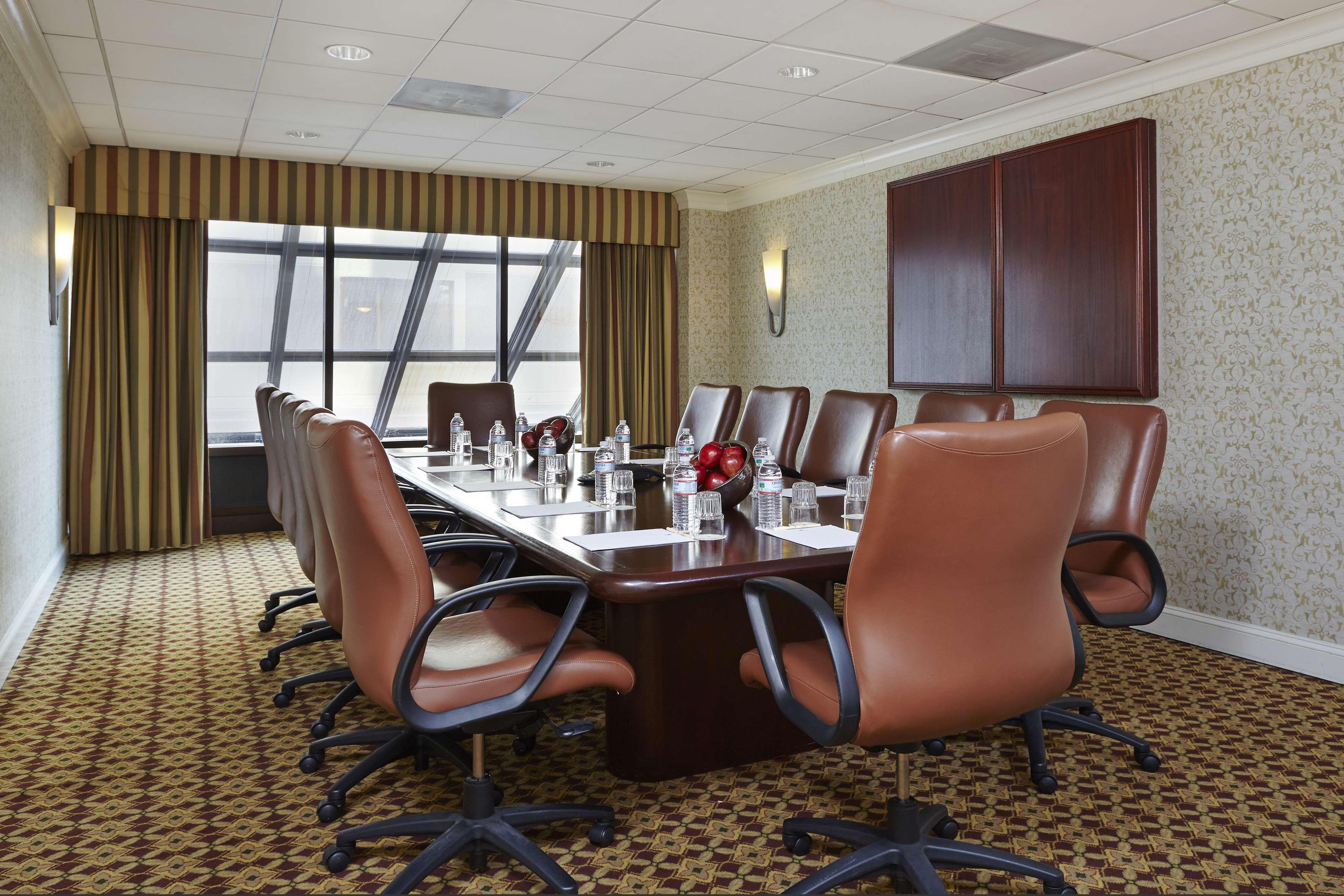 Doubletree By Hilton Washington Dc - Crystal City Arlington Exterior foto