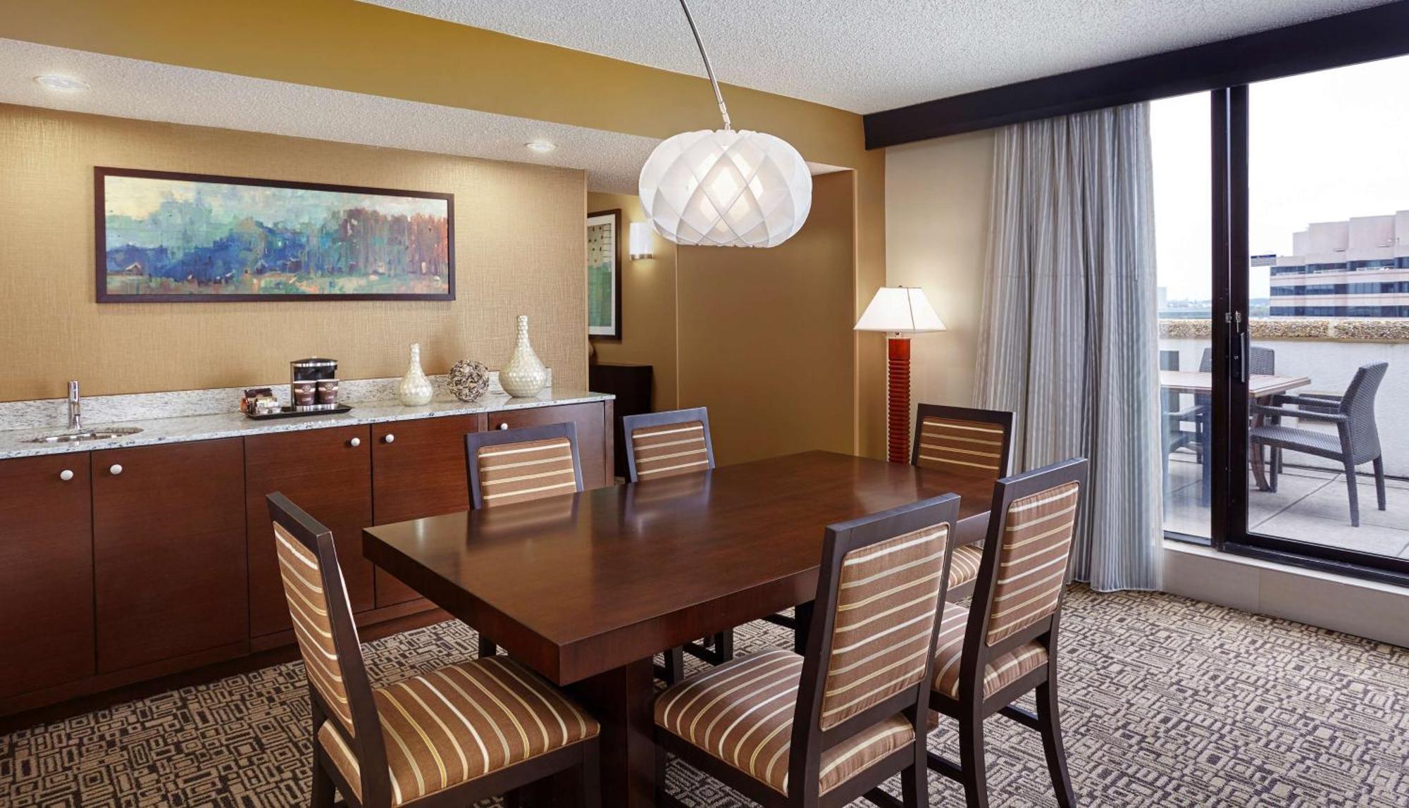 Doubletree By Hilton Washington Dc - Crystal City Arlington Exterior foto